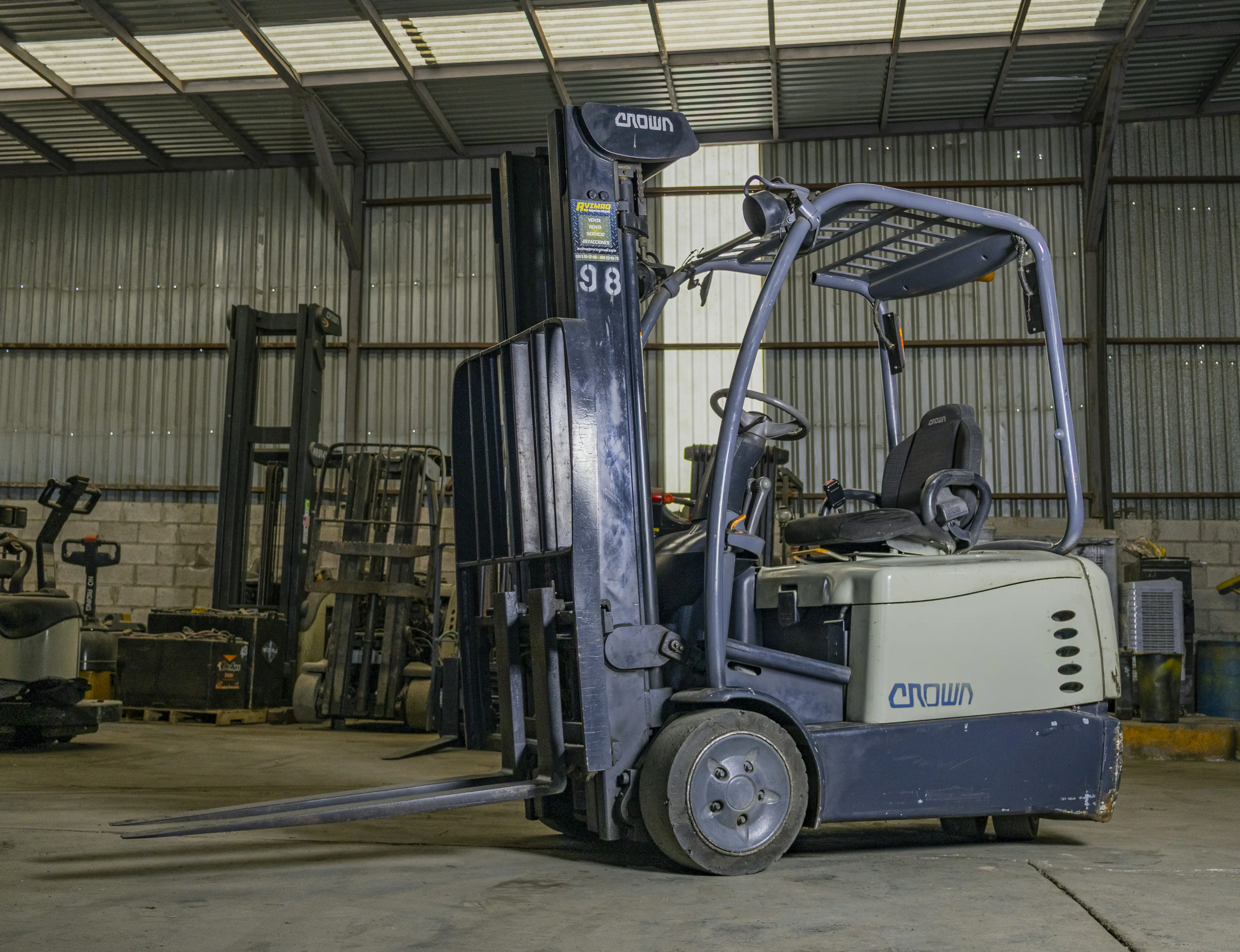 Crown SC5225-30 Eléctrico